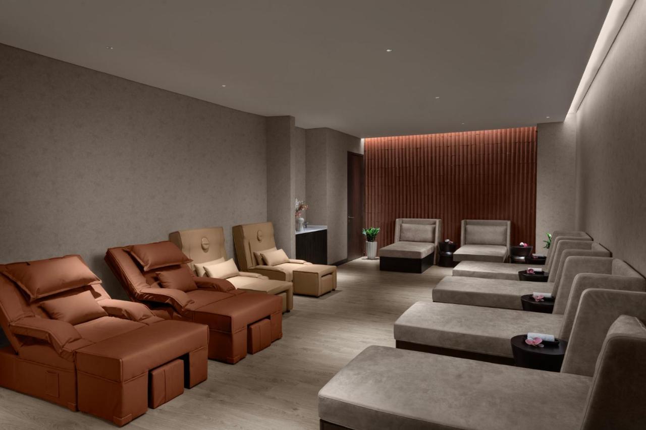 Crowne Plaza Vinh Yen City Centre By Ihg Exterior foto