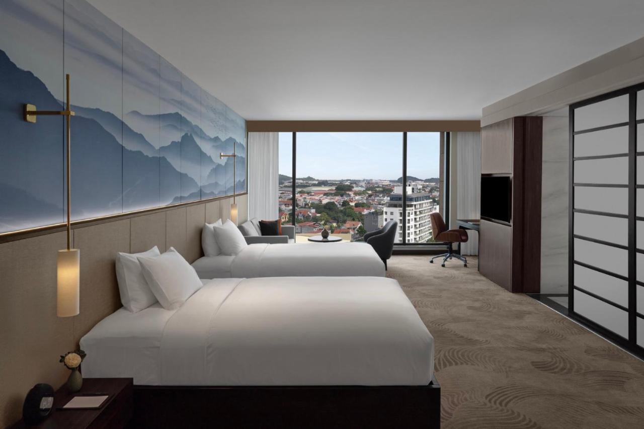 Crowne Plaza Vinh Yen City Centre By Ihg Exterior foto